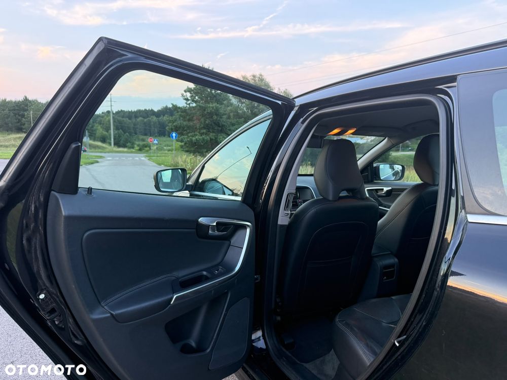 Volvo XC 60 - 18