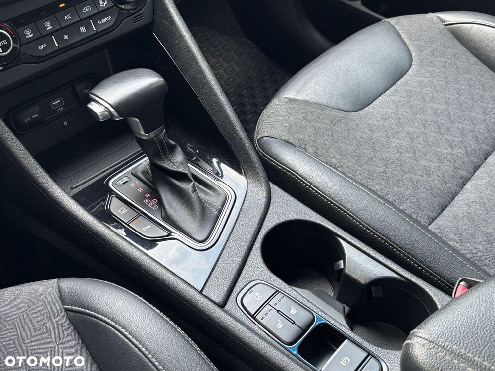 Kia Niro - 25