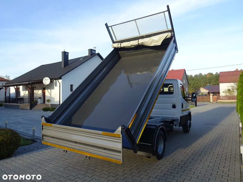 Iveco 72c18 Wywrotka 3-stronna 3,0 HPi 180KM Klima Hak Super Stan - 3