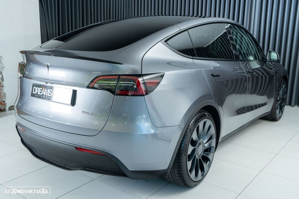 Tesla Model Y Performance Tração Integral - 4