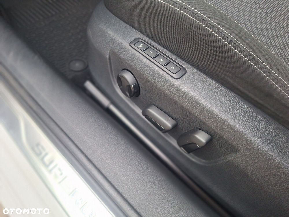 Skoda Superb 1.4 TSI Plug-In Hybrid Style DSG - 14