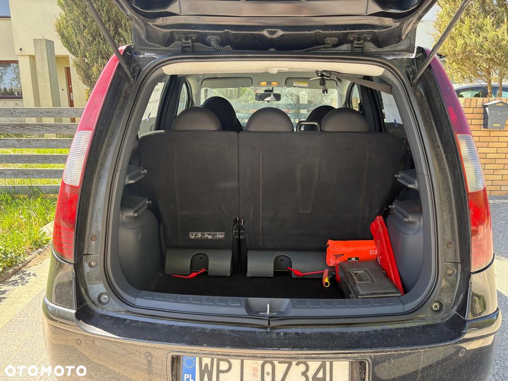 Mitsubishi Colt - 5