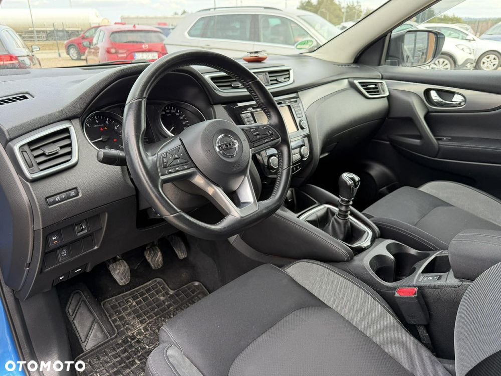 Nissan Qashqai 1.2 DIG-T N-Vision - 10