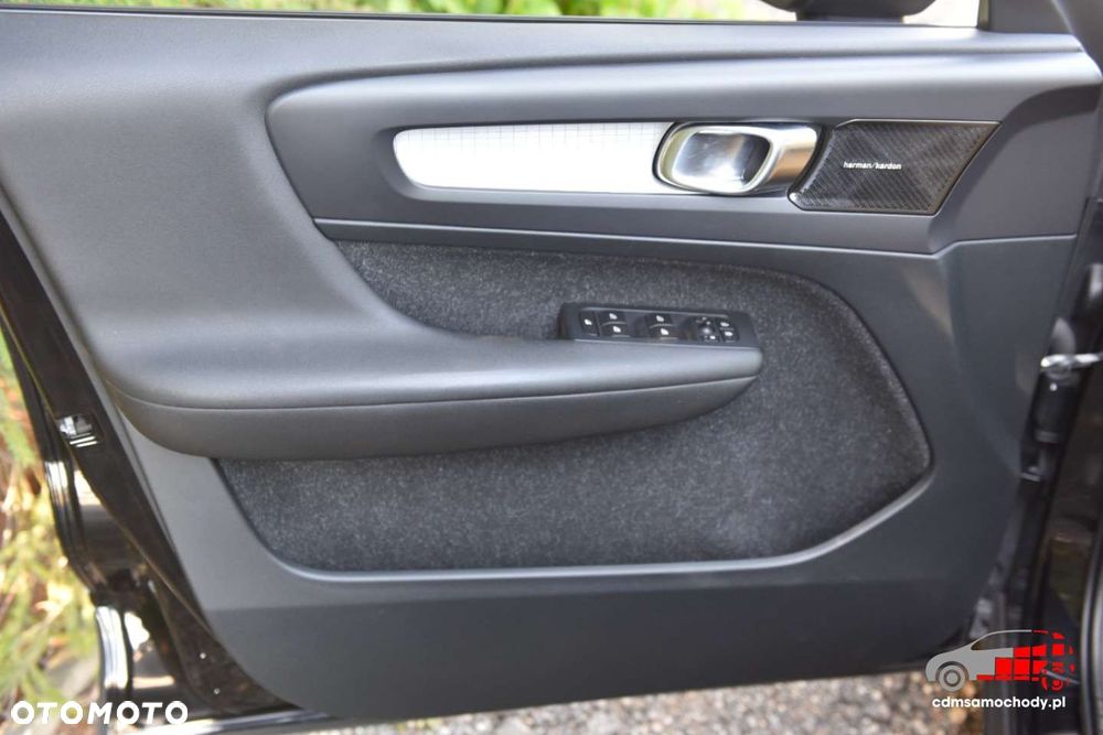 Volvo XC 40 - 15