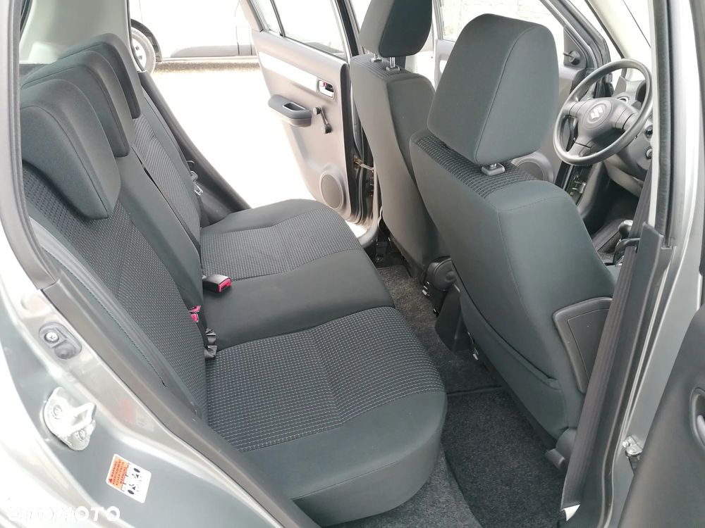 Suzuki Swift 1.3 Comfort - 20