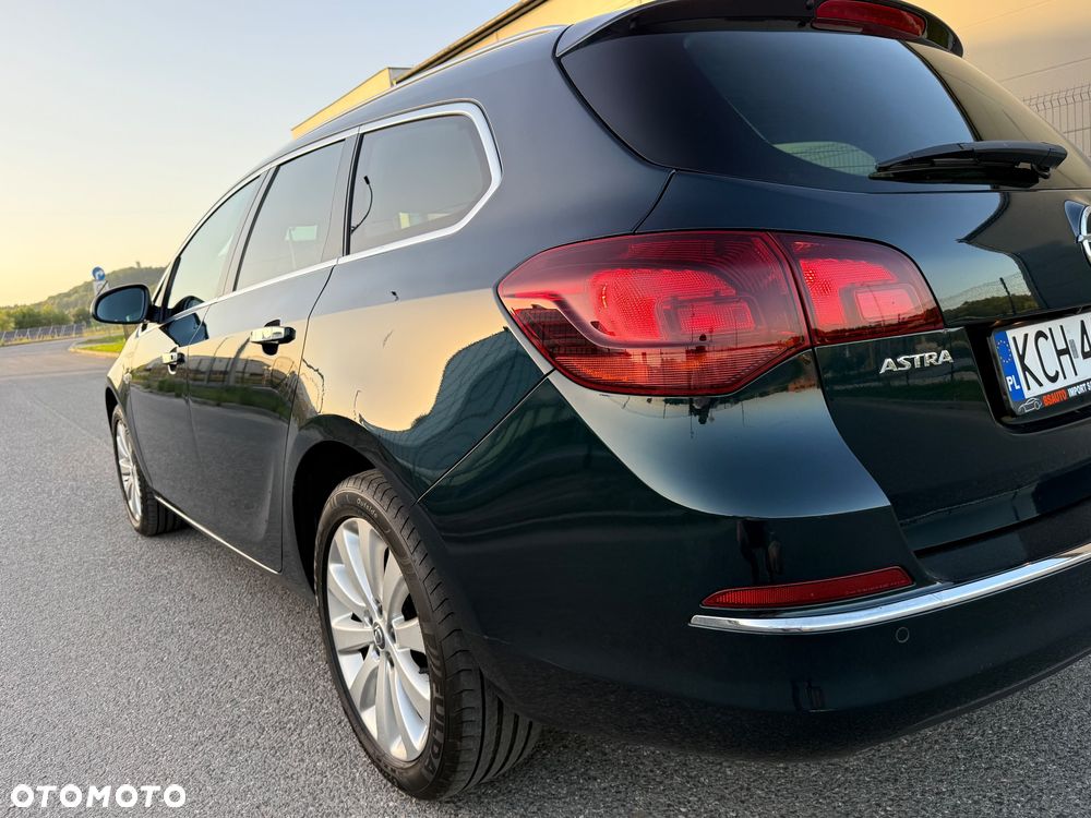Opel Astra 1.4 Turbo Exklusiv - 17
