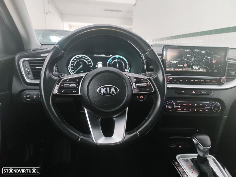 Kia Ceed SW 1.6 GDi PHEV Tech 6DCT - 12
