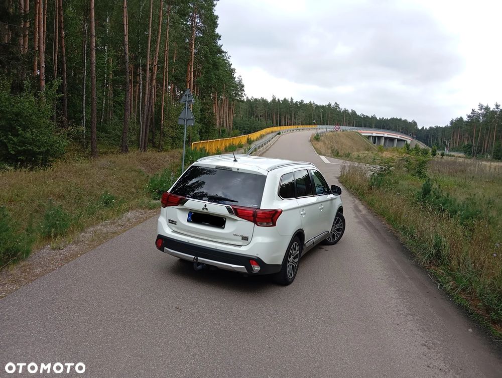 Mitsubishi Outlander 2.0 Intense 4WD CVT - 7