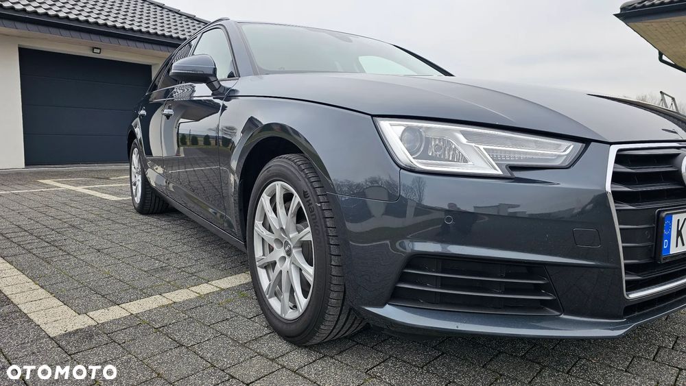Audi A4 Avant 2.0 TDI ultra - 9