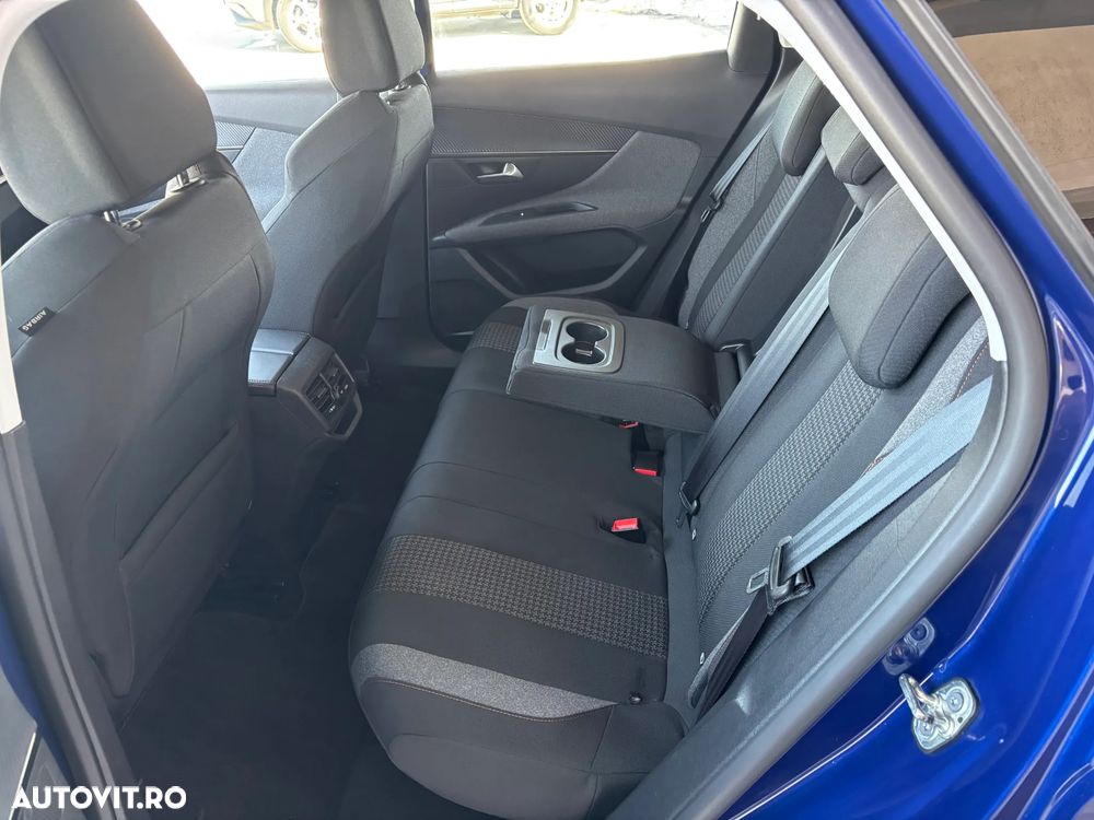 Peugeot 3008 BlueHDi 130 Stop & Start EAT8 Active Business-Paket - 37