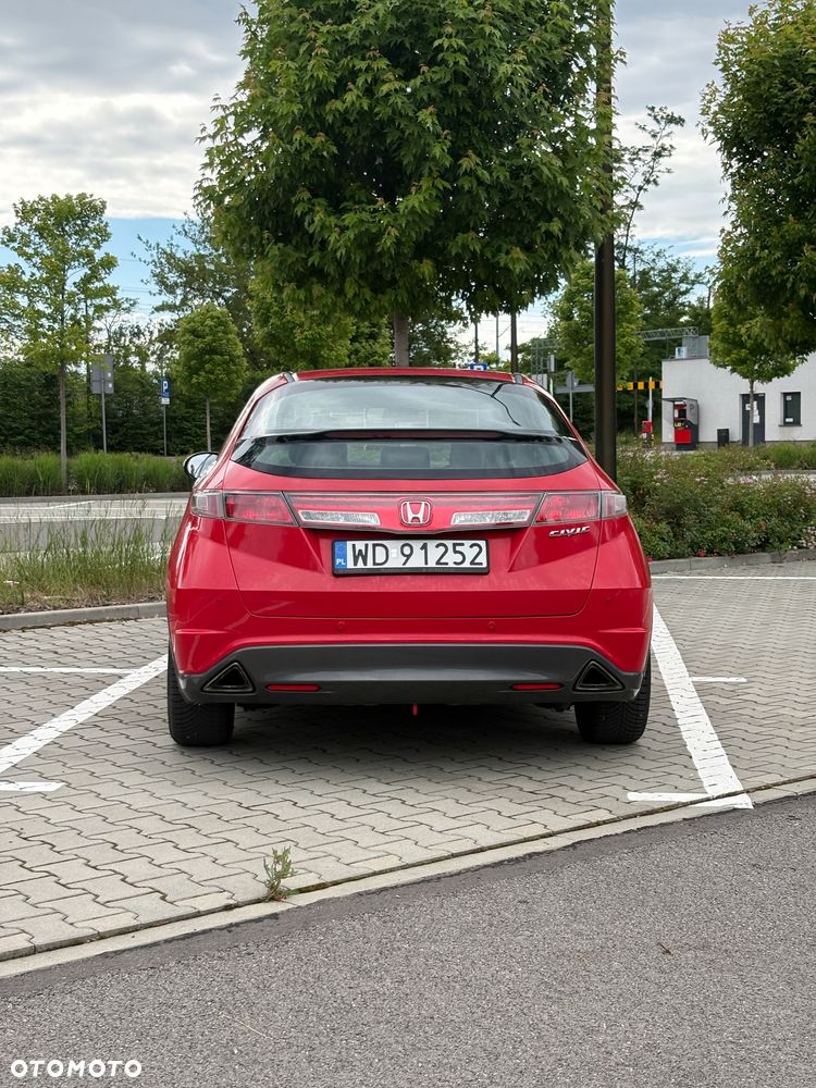 Honda Civic 1.8 Executive - 9