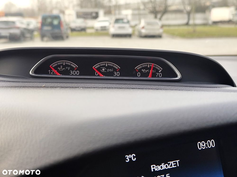 Ford Focus 2.0 EcoBoost ST - 16