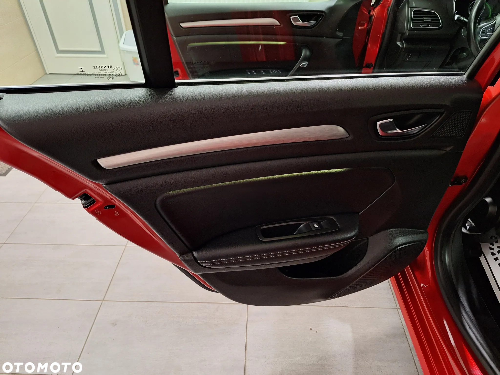 Renault Megane ENERGY TCe 130 BUSINESS - 19