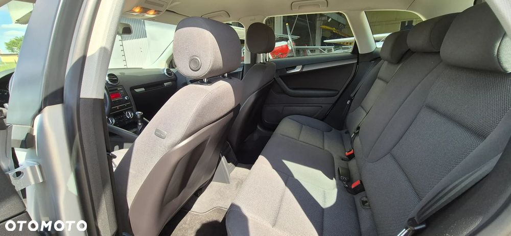 Audi A3 Sportback 1.9 TDI DPF Ambition - 7
