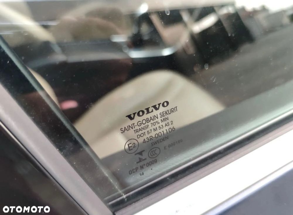Volvo V60 D4 Momentum - 21
