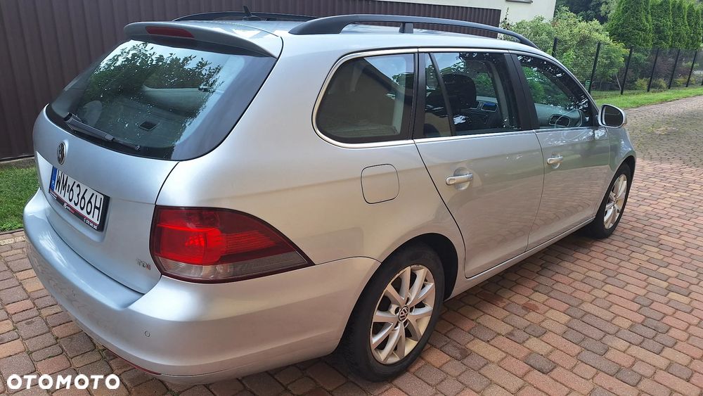 Volkswagen Golf 1.6 TDI Comfortline - 4