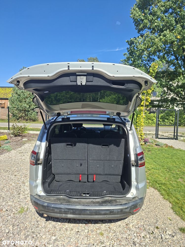 Ford S-Max 2.0 TDCi DPF Titanium - 13