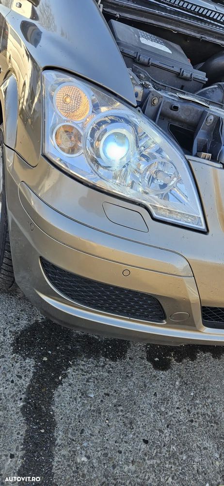 Mercedes-Benz Viano 3.0 CDI DPF lang Automatik Avantgarde - 9