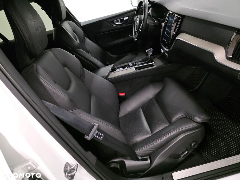 Volvo V60 T5 Geartronic Inscription - 17