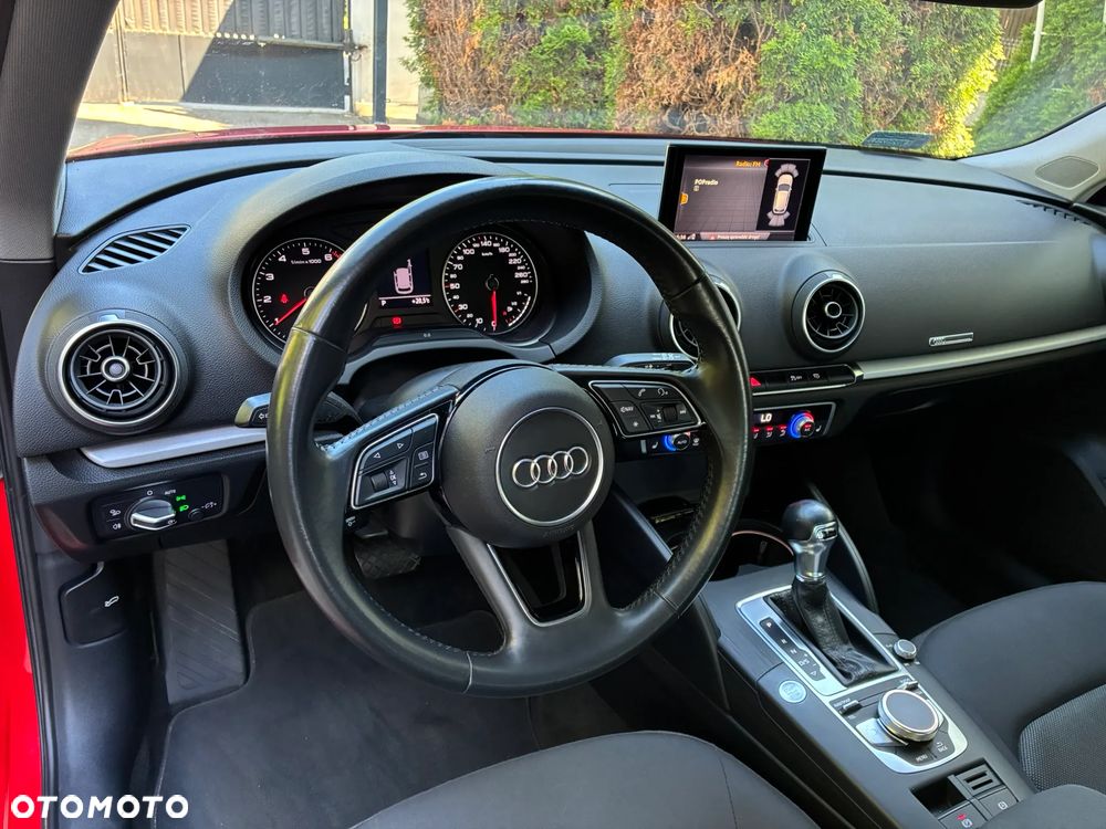 Audi A3 Sportback 35 TFSI S tronic - 10