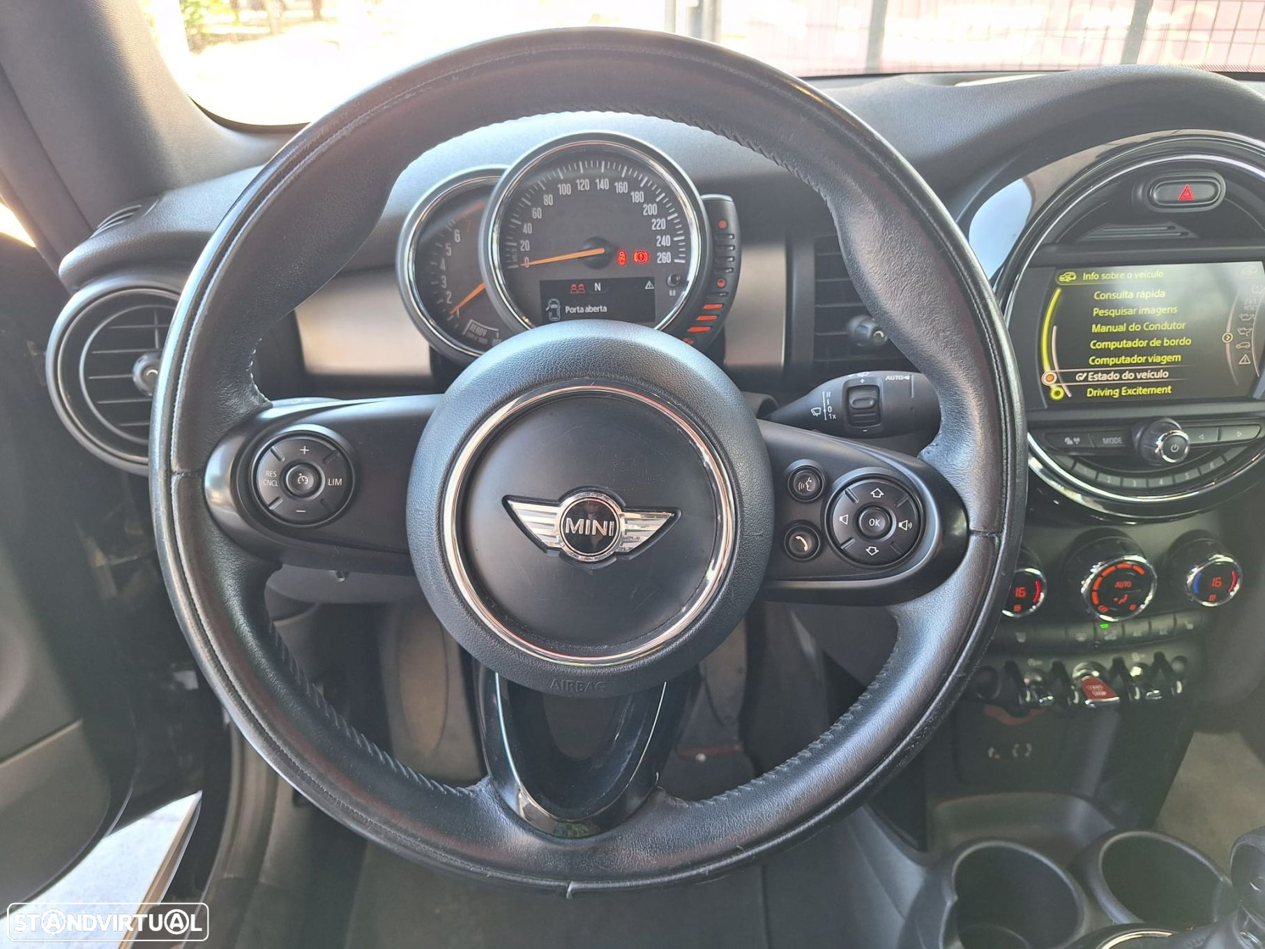 MINI Cabrio One - 10