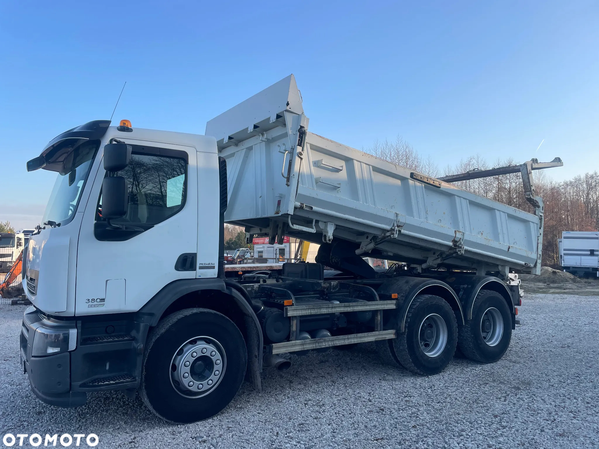 Renault Lander 6X4 - 7