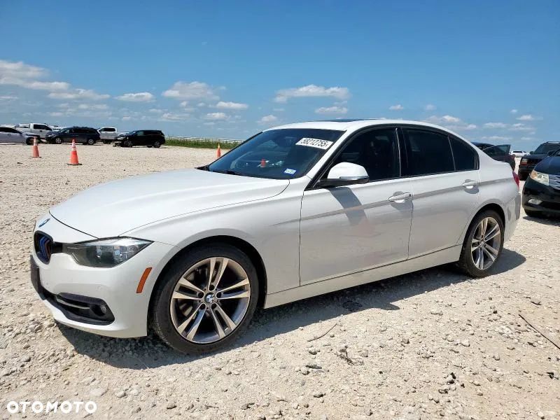 BMW Seria 3 328i Luxury Line - 1
