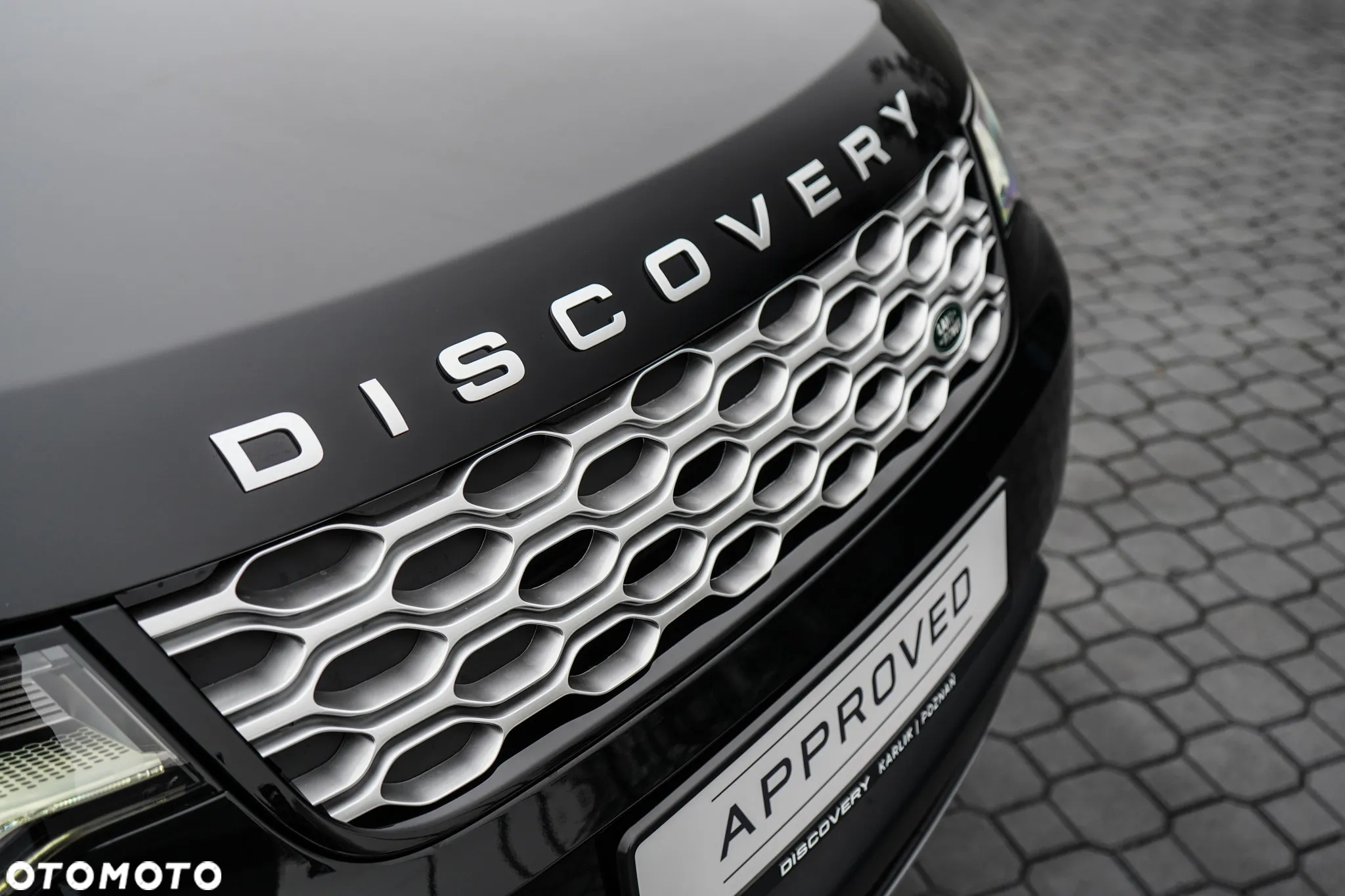 Land Rover Discovery D250 S - 6