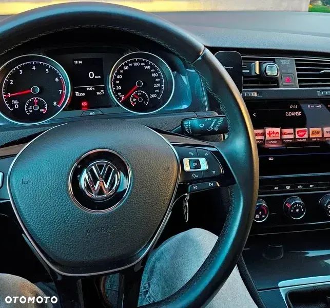 Volkswagen Golf VII 1.0 TSI BMT Trendline - 12