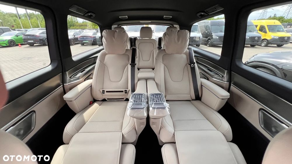 Mercedes-Benz Klasa V 300 d 4-Matic 9G-Tronic Exclusive (ekstra d³) - 17