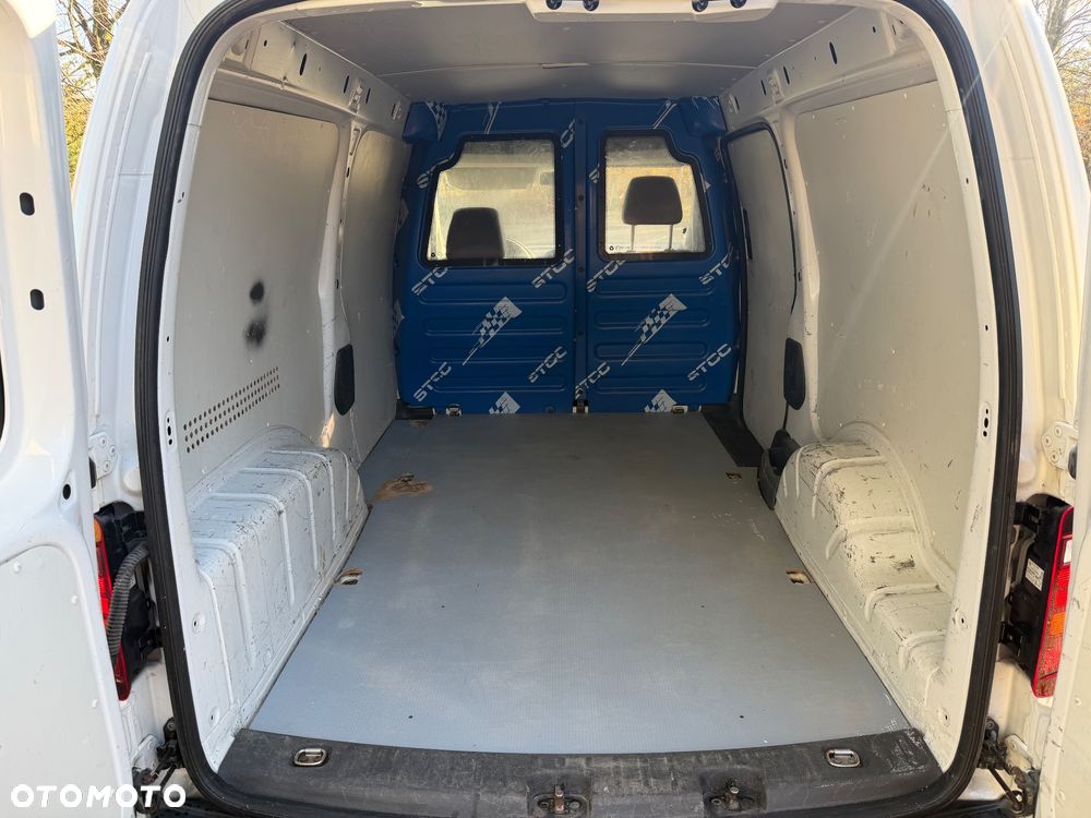 Volkswagen Caddy Maxi DSG - 9