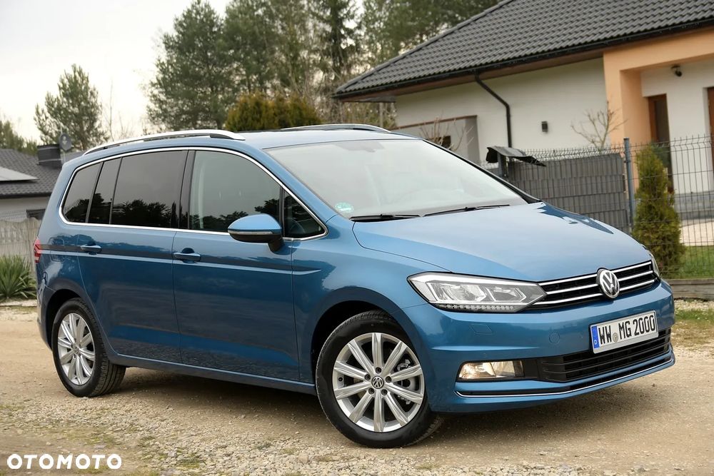 Volkswagen Touran 2.0 TDI SCR Highline - 3