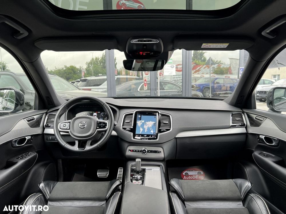 Volvo XC 90 B5 D AWD Plus Dark - 8