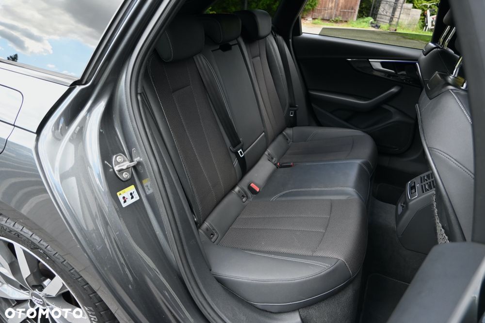 Audi A4 Avant 35 TFSI S tronic S line - 25