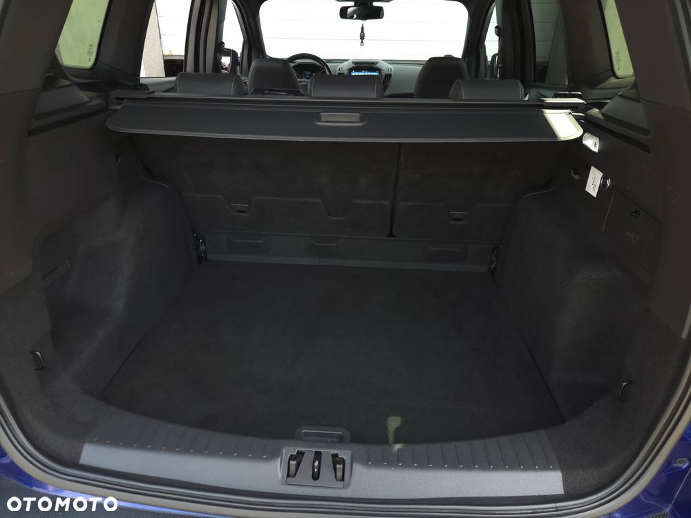 Ford Kuga 2.0 TDCi 4x4 ST-Line - 39