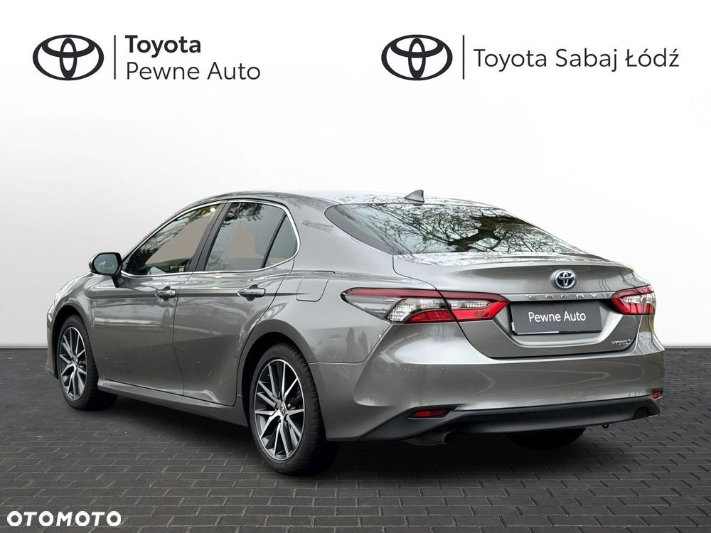Toyota Camry 2.5 Hybrid Prestige CVT - 3