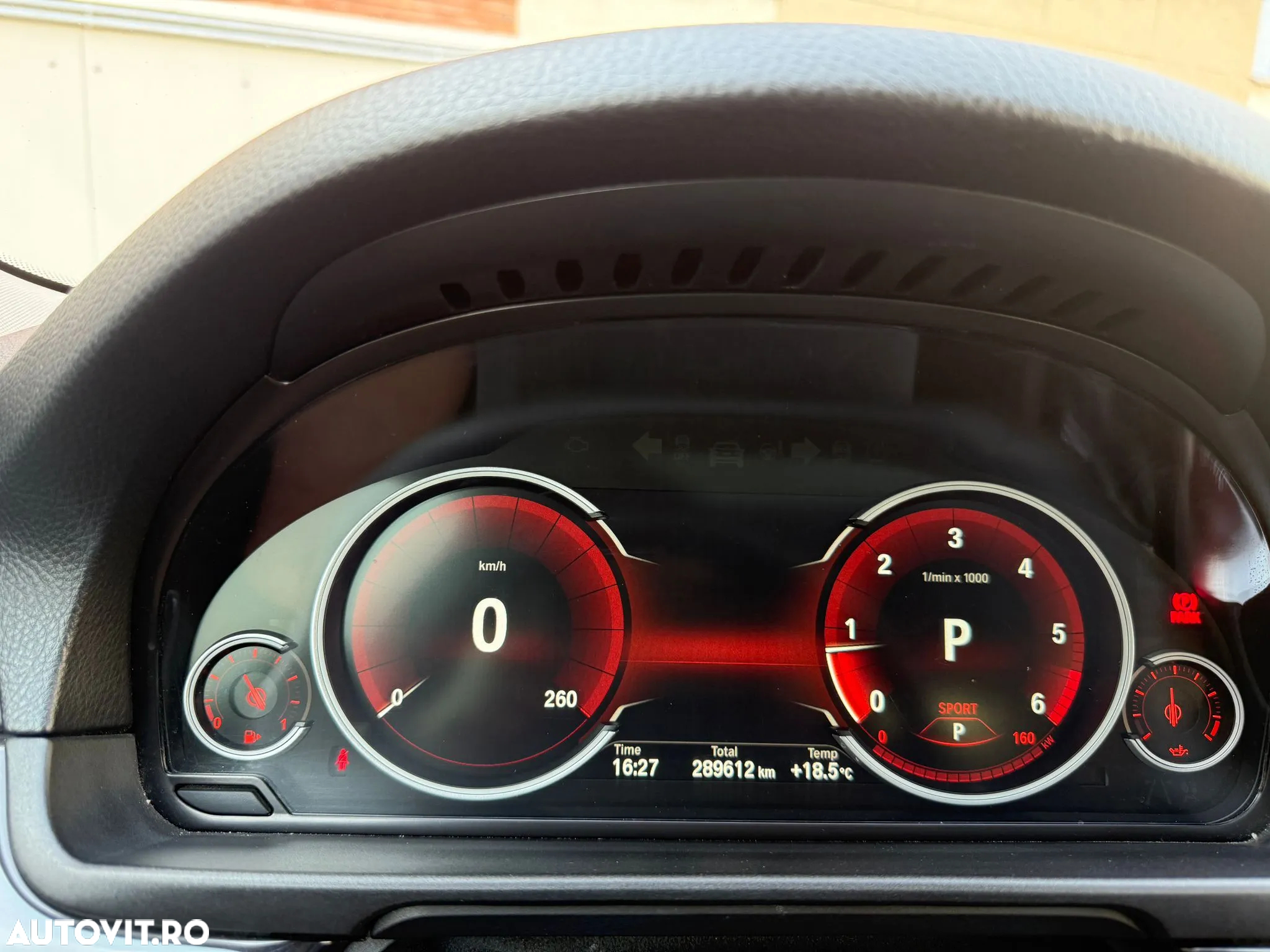 BMW Seria 5 520d xDrive AT - 10