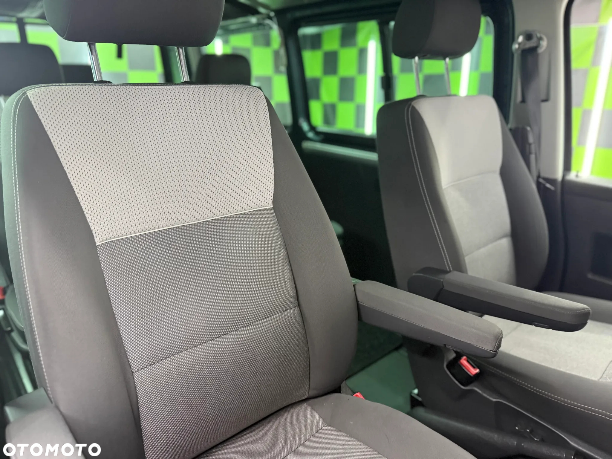 Volkswagen Multivan TDI L1 Startline - 12