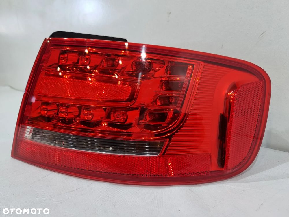 AUDI A4 B8 SEDAN LAMPA TYŁ PRAWA LED 8K5945096B EUROPA - 4