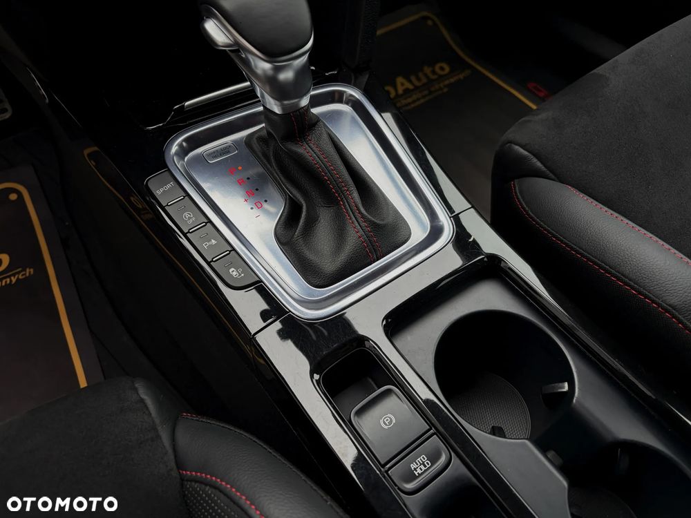 Kia ProCeed - 31