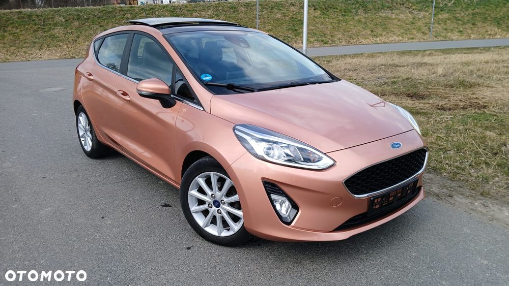 Ford Fiesta 1.0 EcoBoost S&S TITANIUM - 4