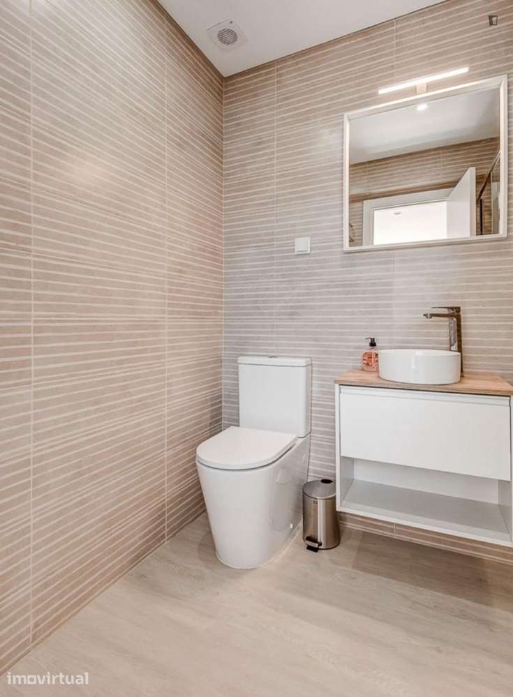 Quarto - localizado em Caparica Lisbon - Grande imagem: 3/3