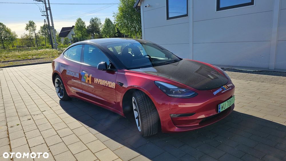 Tesla Model 3 - 7