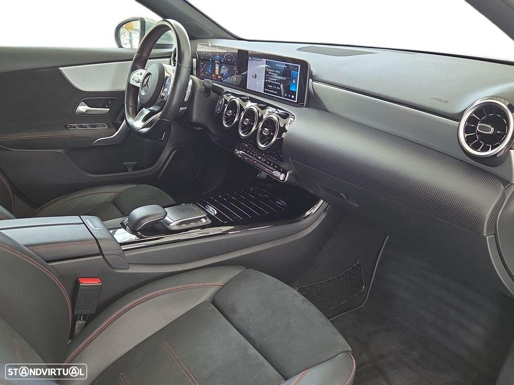 Mercedes-Benz A 180 Limousine d AMG Line Aut. - 22