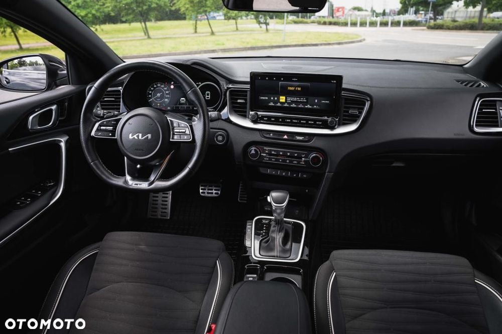 Kia ProCeed - 4