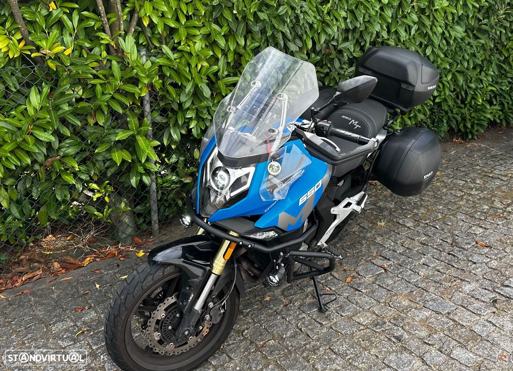 CF Moto 650MT - 3