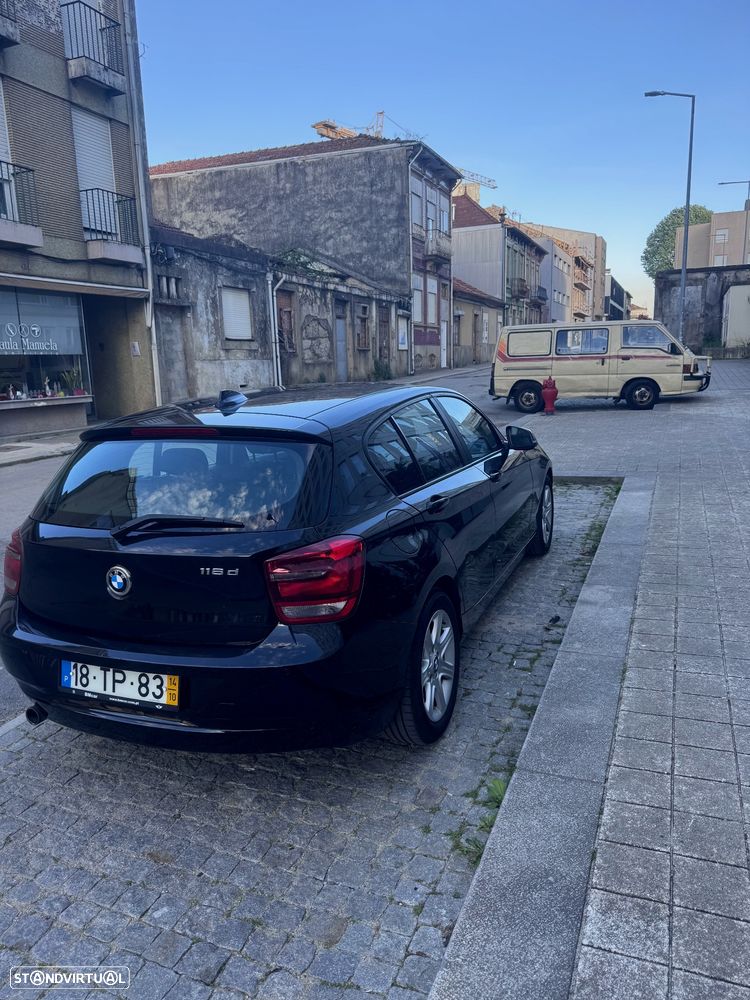 BMW 116 d EfficientDynamics Edition - 6