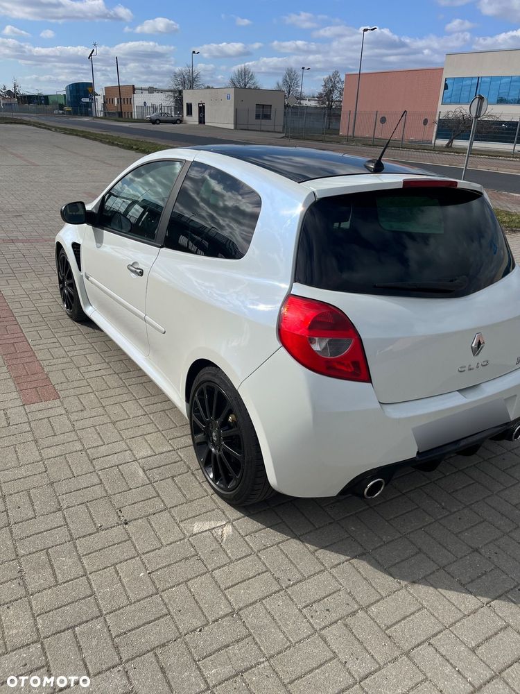 Renault Clio 2.0 16V 200 RS Cup - 12