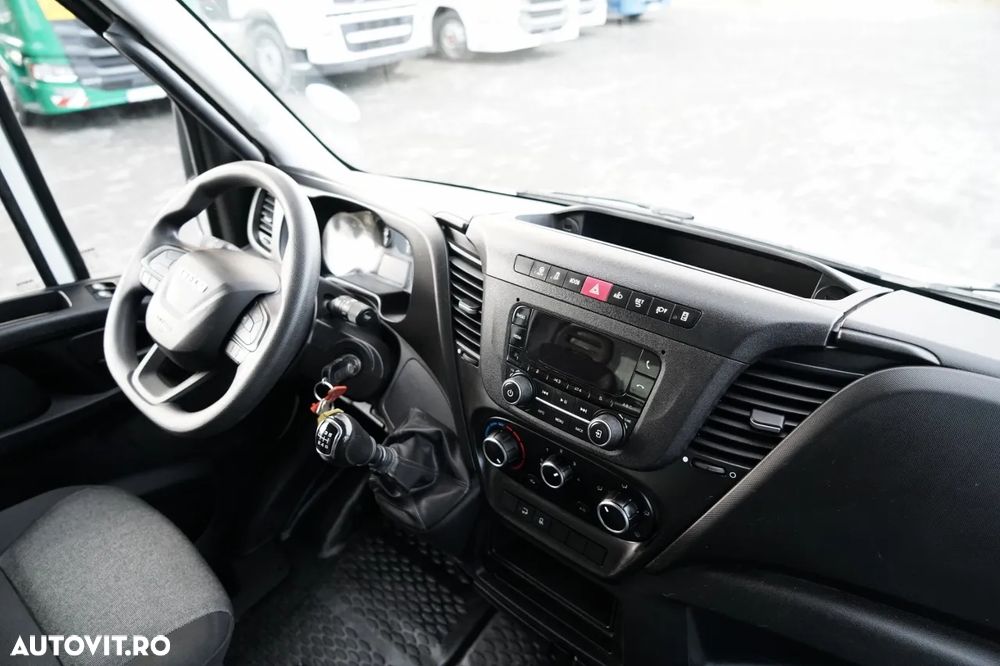 Iveco DAILY 35-160 / 4.3 M CONTAINER / DHOLLANDIA LIFT / TWIN / MASĂ NETĂ: 3500 KG - 26