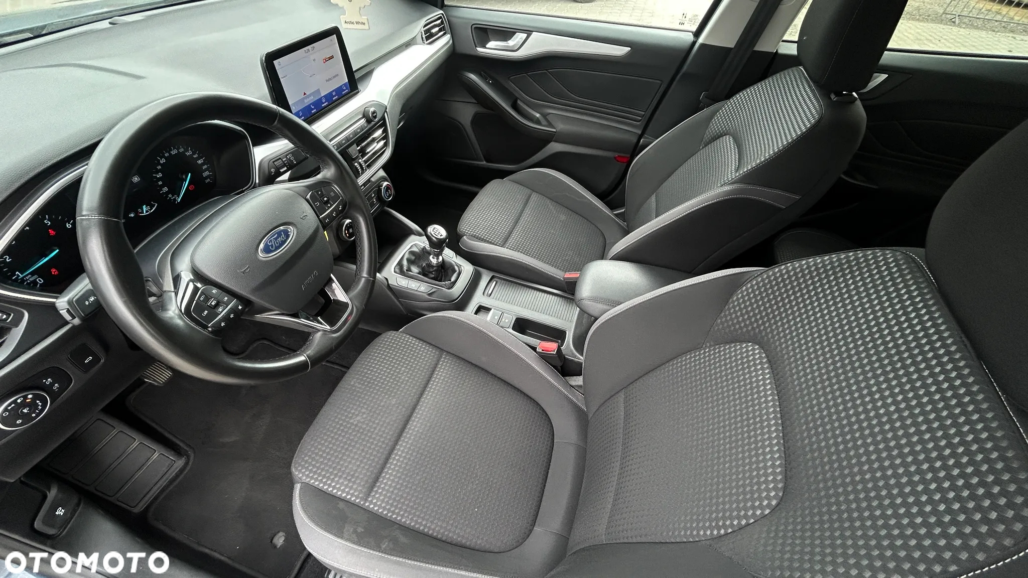 Ford Focus 1.0 EcoBoost Trend - 18